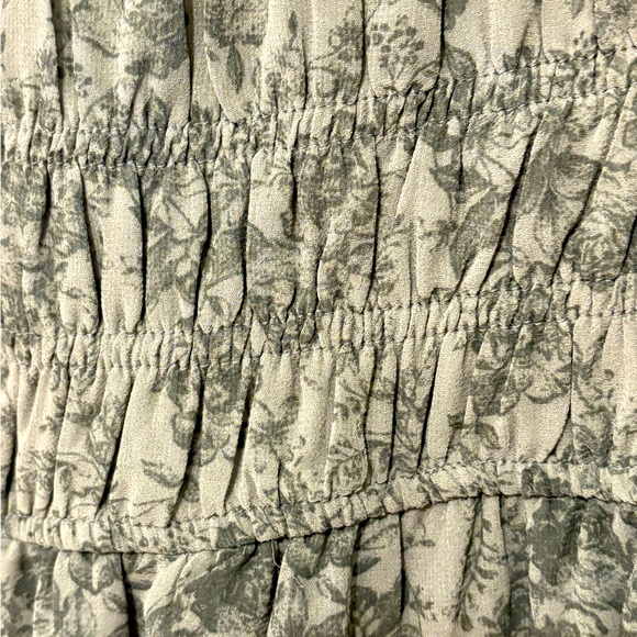 Trixxi Floral Mini Dress in Green 
(Marshall's) never worn brand new -no tags - Picture 3 of 7